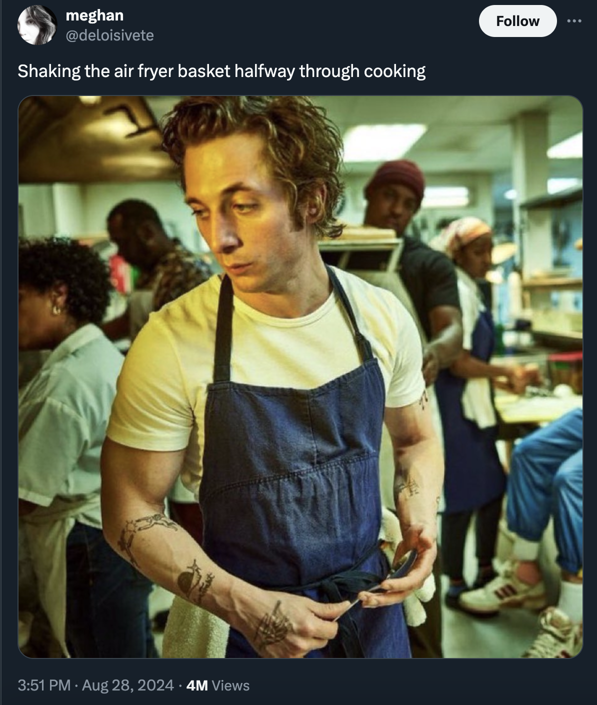 jeremy allen white the bear season 1 - meghan Shaking the air fryer basket halfway through cooking 4M Views